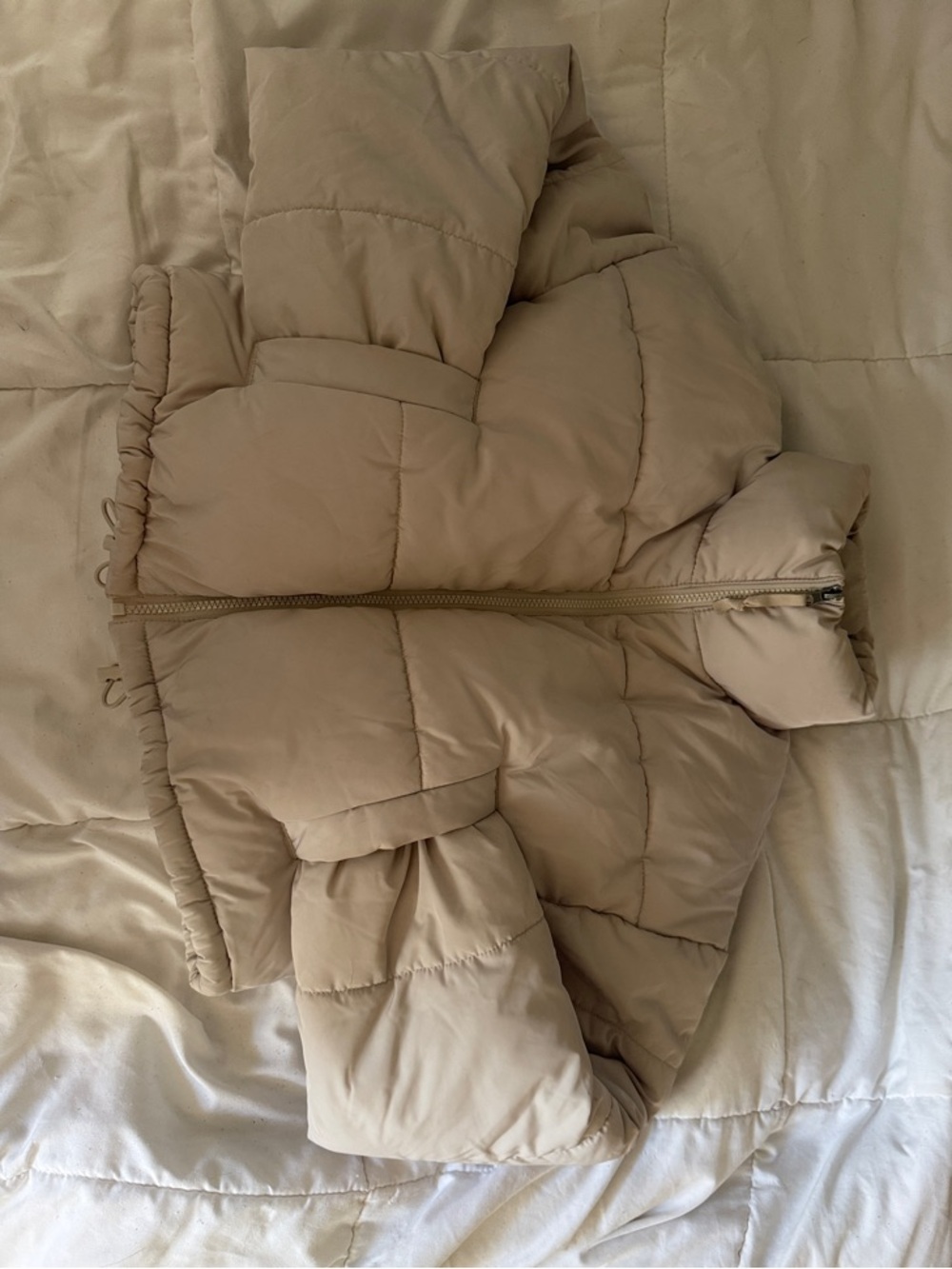 H&M Beige Puffer Jacket